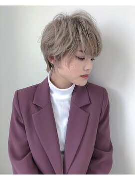 ソー(So.) ブロンドハンサムショート