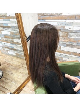 ハウオリ ヘアーワークス(Hauoli hair works) シルバーカーキカラー