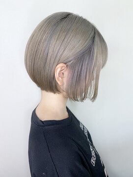 ルチェア ヘア(Lucea Hair) ホワイト系グレージュ