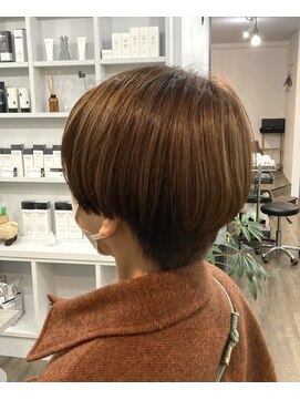 フィルメヘアー(filme hair) ショート