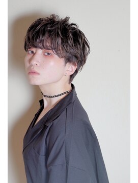 クシュ 所沢西口プロぺ通り(kusyu... ) ペールベージュセクションカラーグラデーションカラー外ハネボブ