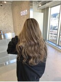 ベージュ系ハイライト