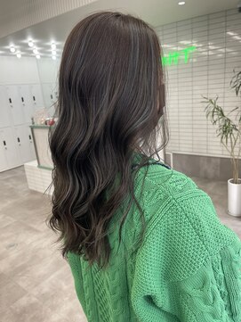 エイト 川崎店(EIGHT) ［川崎　青みカラー　ハイライト］