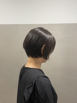 オン(ON) ショートボブ