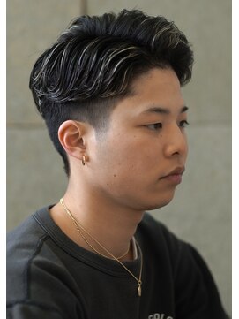 にもう 毛流れパーマ