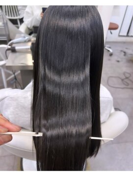 ログ キンシチョウ(L.O.G KINSHICHO) 髪質改善でサラツヤロングに♪ [髪質改善/レイヤー/錦糸町]