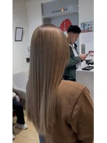 トゥルース 獨協大学前店(Hair&Make TRUTH) ベージュ