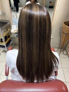 エム インターナショナル 春日部本店(EMU international) 酸性ストレート