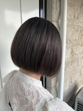 ディーボーイ 健軍店(D-BOY) シアグレージュ/ブリーチカラー/ハイライトカラー