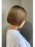 ミニボブ×ゴールドベージュ