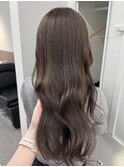 くすみベージュ