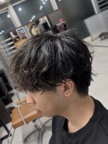 ゼノ 海老名(XENO)&nbsp;シャドウパーマラウンドマッシュフェザーパーマ