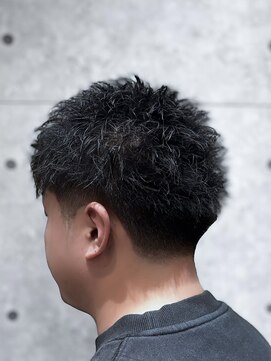 men's salon WiLL 阪急茨木【ウィル】 スパイキーショート