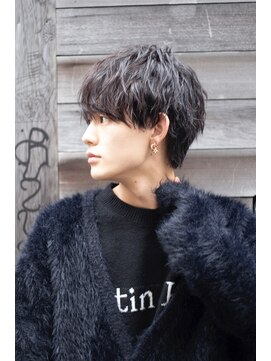 ヴェイン 渋谷(vain) ツイスパ髪型ショート束感メンズ渋谷