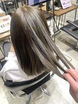 フェリア 渋谷(Feria)&nbsp;【Feria 渋谷】イルミナカラー×縮毛履歴オリージュ "Tsuyuki"