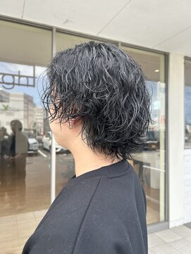 サラ ビューティ サイト 春日(SARA Beauty sight) 波打ちサーフカールショート