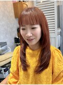 前髪/オン眉/オレンジカラー/ミディアムレイヤー