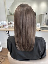 ハクア(HAKUA)&nbsp;根元ブリーチ×髪質改善ストレート×グレージュカラー