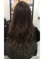 ヘアメイク ベティ(hair make Betty) 自然なアッシュグラデーション