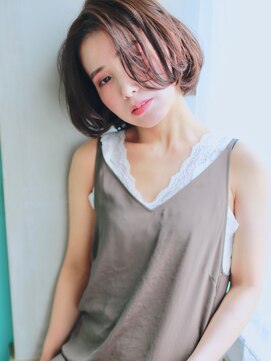 バース(BIRTH) 天神【BIRTH】天神【BIRTH】ミニマムボブ×センターパート 4