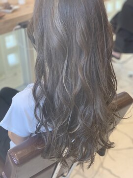 グロウウルマ(GLOW uruma) 暗めのハイライト!