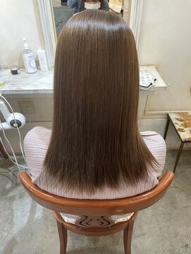 アン ココン(un.cocon) 【un.cocon吉祥寺】ナチュラルストレート艶髪　♪