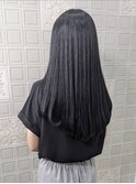 顔回りロングレイヤー×暗髪