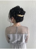 トップ ゆるふわ 少し 華やか アップスタイル ヘアアレンジ