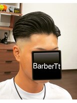 バーバーティー(Barber Tt) バーバーカット【クラシカルツーブロックスキンフェード】