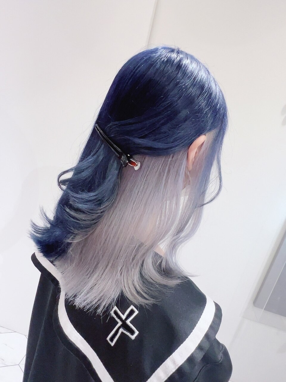 ネイビーカラー×ホワイト系インナーカラー：L172194127