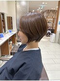 ショートボブ/小顔ショート/くびれショート