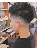 メンズカットは人気のフェードが◎