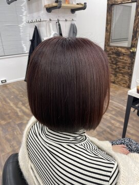 ヤイ(Yhai) カット