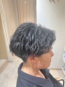 ゲミュ(gemu.) メンズ波巻パーマ