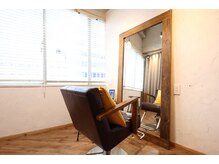 リトル ポルト 元町(little×PORTO)の雰囲気（ウッドテイストで柔らかい店内です☆［元町/元町駅］）