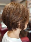 ショートボブ