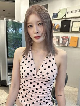 ペレ アネックス 大阪梅田茶屋町店(PELE ANNEX) ホワイトグレージュ/デジタルパーマ/フェザー/梅田