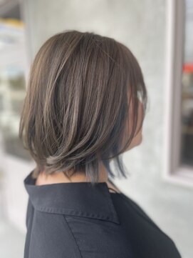 マル 日立(maru.) ミルクティーアッシュ