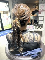 ブルー バード(BLUE BIRD)&nbsp;編みおろしツインテール