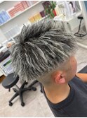刈り上げセンターパート/波巻きツイストスパイラル/大阪