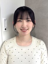 Stylist. ayaka - 触れたくなる艶髪と透明感カラーで大人可愛いを演出<毎日が少し楽しくなるヘアをご提案>