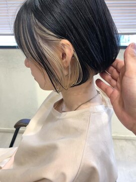 トルネード(TORNADO) 外国人風ショートボブ ハイライト インナーカラーグレージュ