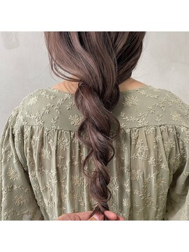 モフルディック(Mof Ludique) milk tea