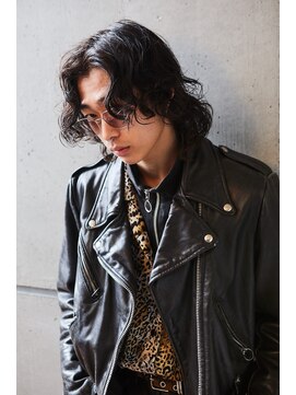 メンズサロンドットリアン(dot. lien) 【men’s salon dot. Tokyo】波ウェーブロング×センターパート