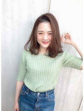 アルバハナレ 横浜(αlba HANARE) 重めレイヤーミディアム