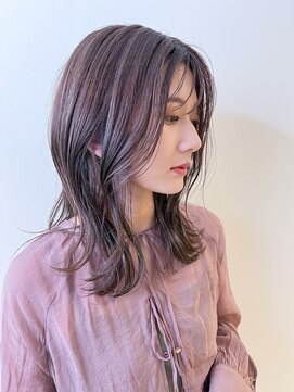 ロロン 代々木八幡(LORONG) ミディアムスタイル　ハイライト　グレージュ