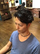 カルラ(Karra)&nbsp;三代目風ツーブロック