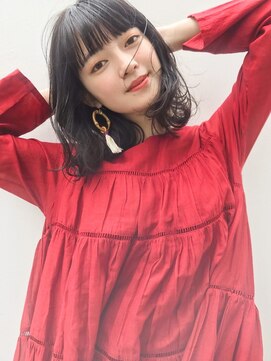 エニ 自由が丘(ENi) 黒髪/グレーベージュ/レイヤーロング/前髪パーマ[自由が丘駅]