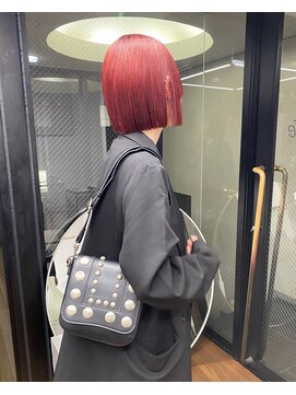 タルト(TARTE) 赤髪ボブ