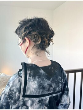 ナループロア ハチ(Nalu pu loa hachi) ハイトーンカラー/ケアブリーチ